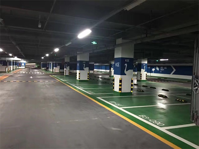 停車(chē)場(chǎng)地坪